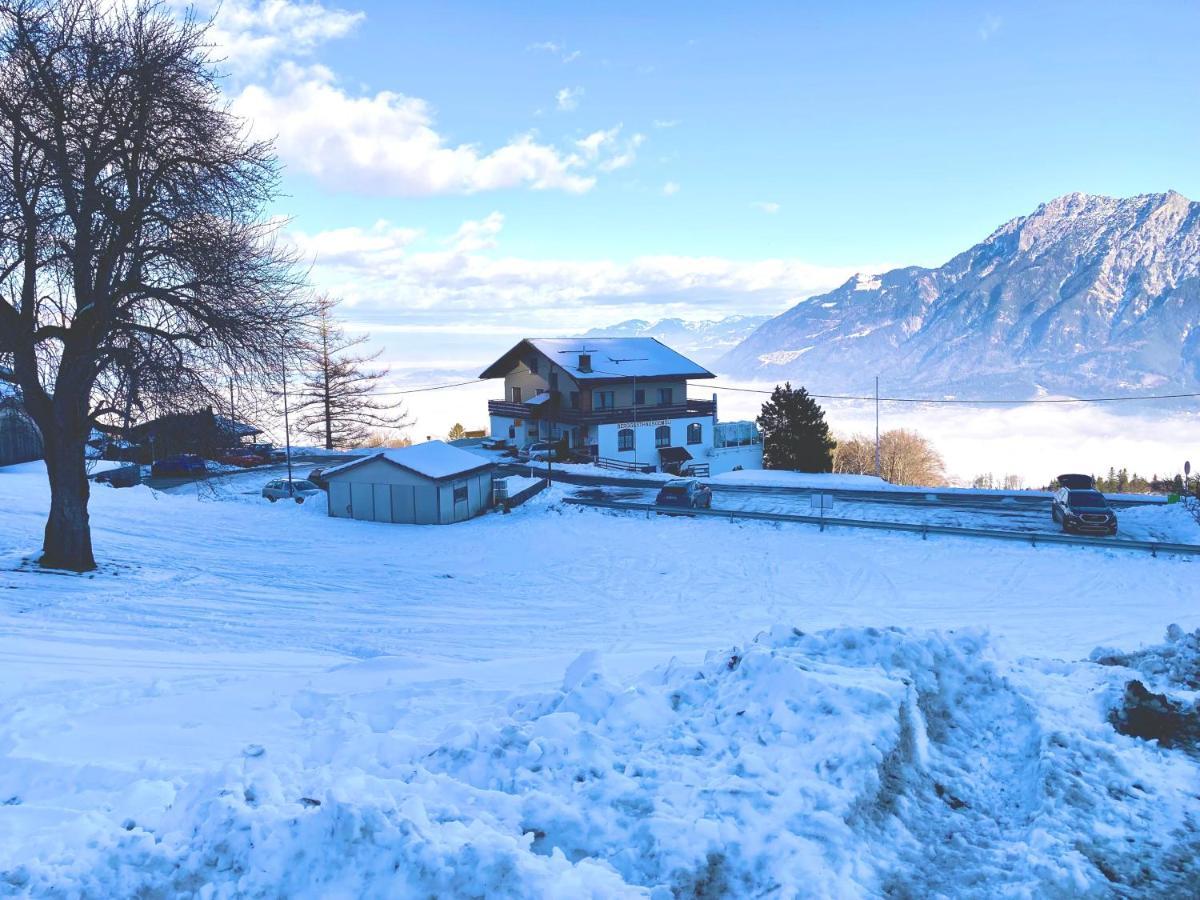 Aparthotel-Almgasthaus Gemsli - A Bisal Oesterreich Ueberm Schweizer Rheintal Sevelen Esterno foto