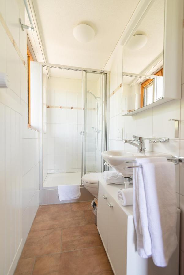 Aparthotel-Almgasthaus Gemsli - A Bisal Oesterreich Ueberm Schweizer Rheintal Sevelen Esterno foto