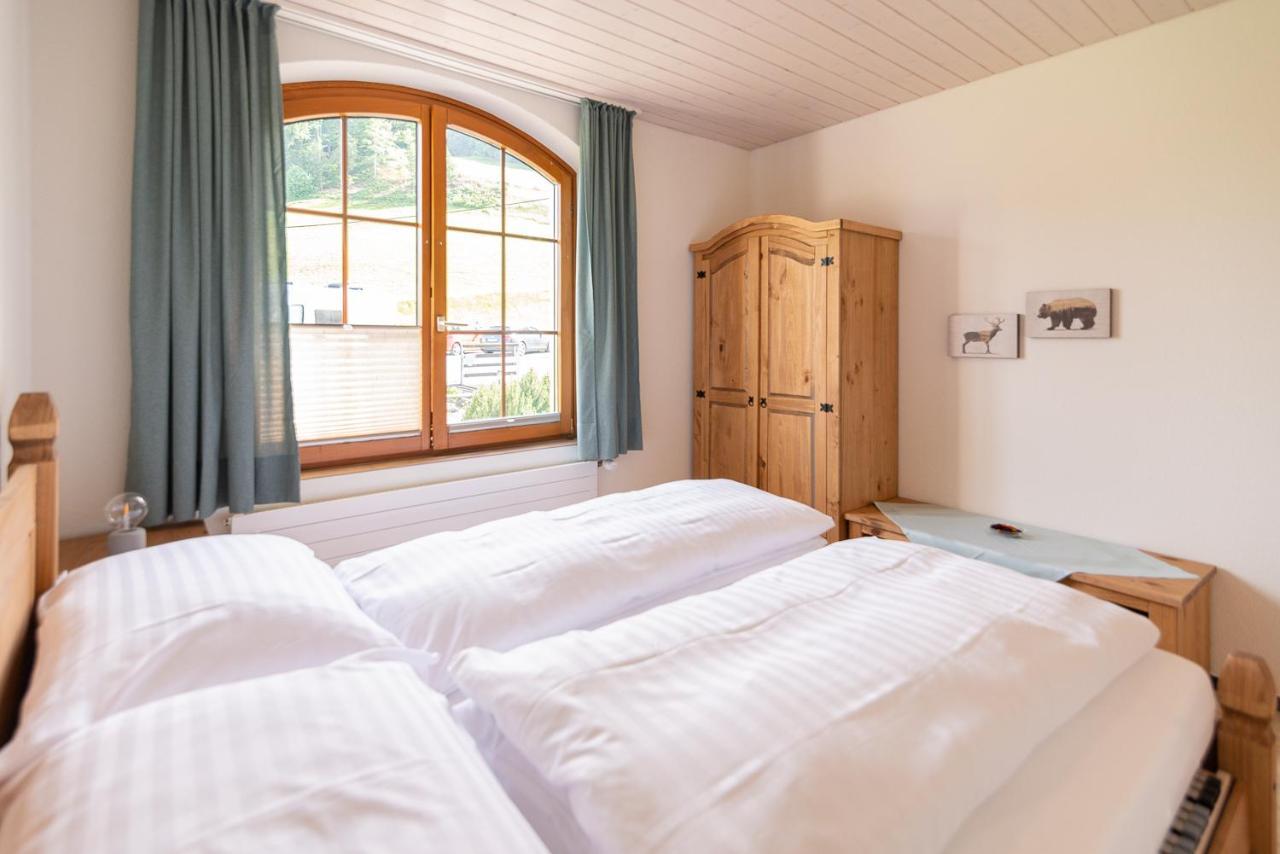 Aparthotel-Almgasthaus Gemsli - A Bisal Oesterreich Ueberm Schweizer Rheintal Sevelen Esterno foto