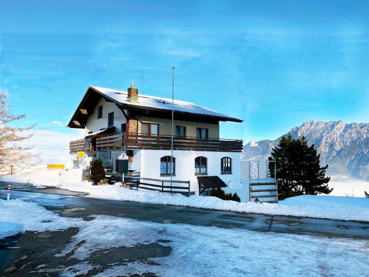 Aparthotel-Almgasthaus Gemsli - A Bisal Oesterreich Ueberm Schweizer Rheintal Sevelen Esterno foto