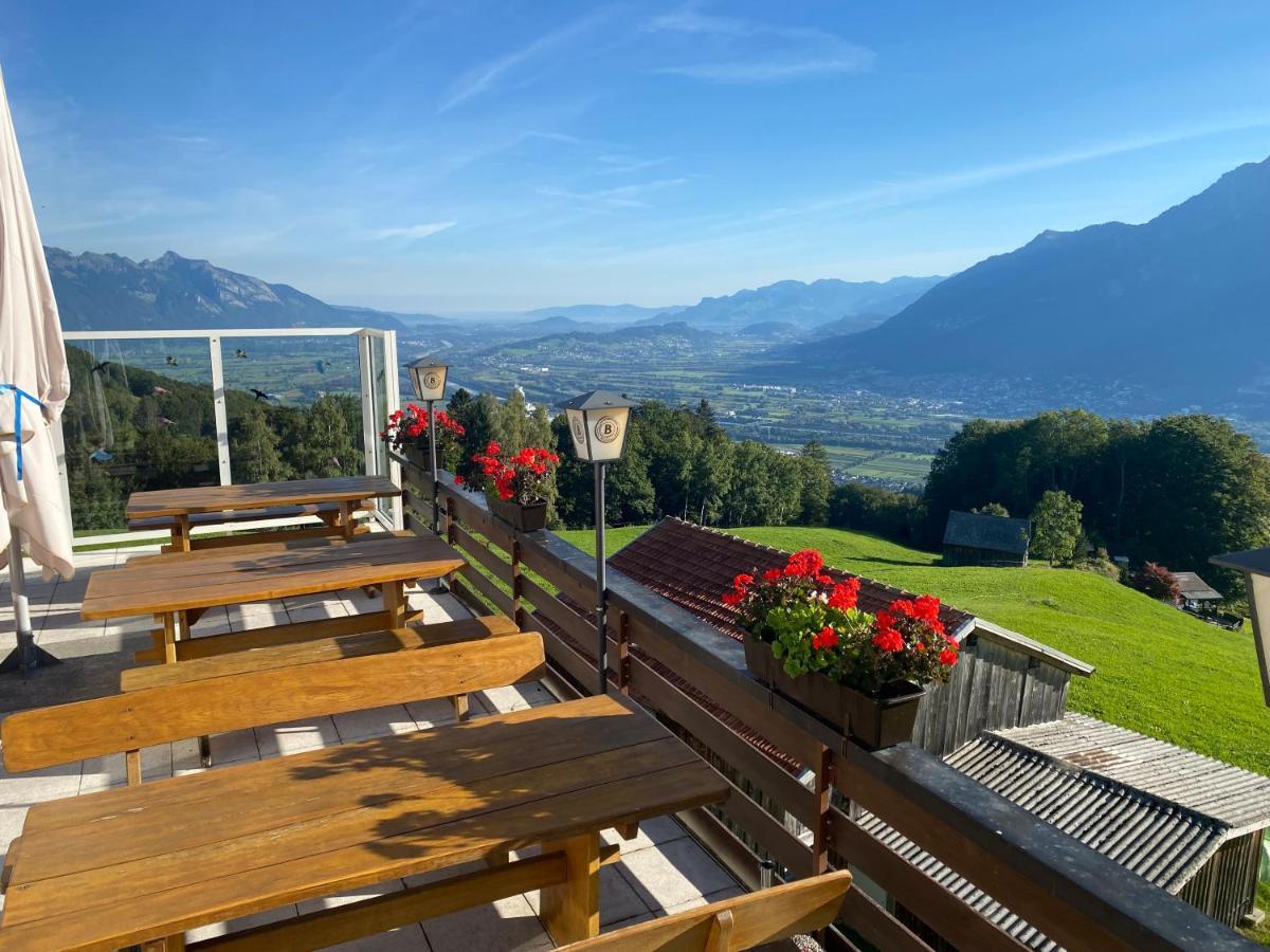 Aparthotel-Almgasthaus Gemsli - A Bisal Oesterreich Ueberm Schweizer Rheintal Sevelen Esterno foto