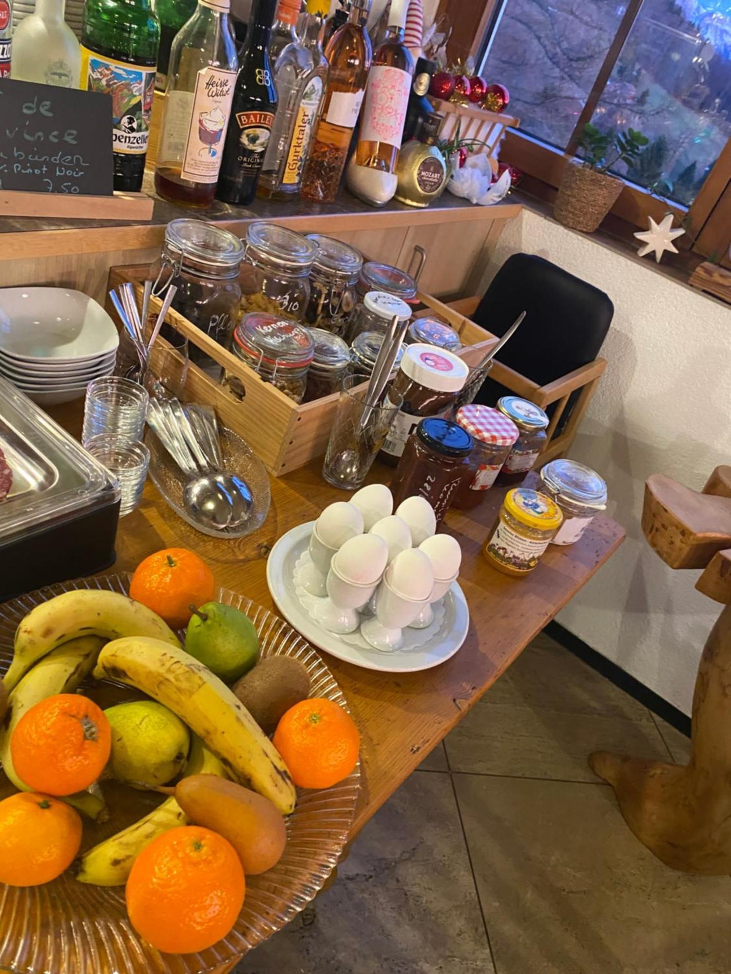 Aparthotel-Almgasthaus Gemsli - A Bisal Oesterreich Ueberm Schweizer Rheintal Sevelen Esterno foto